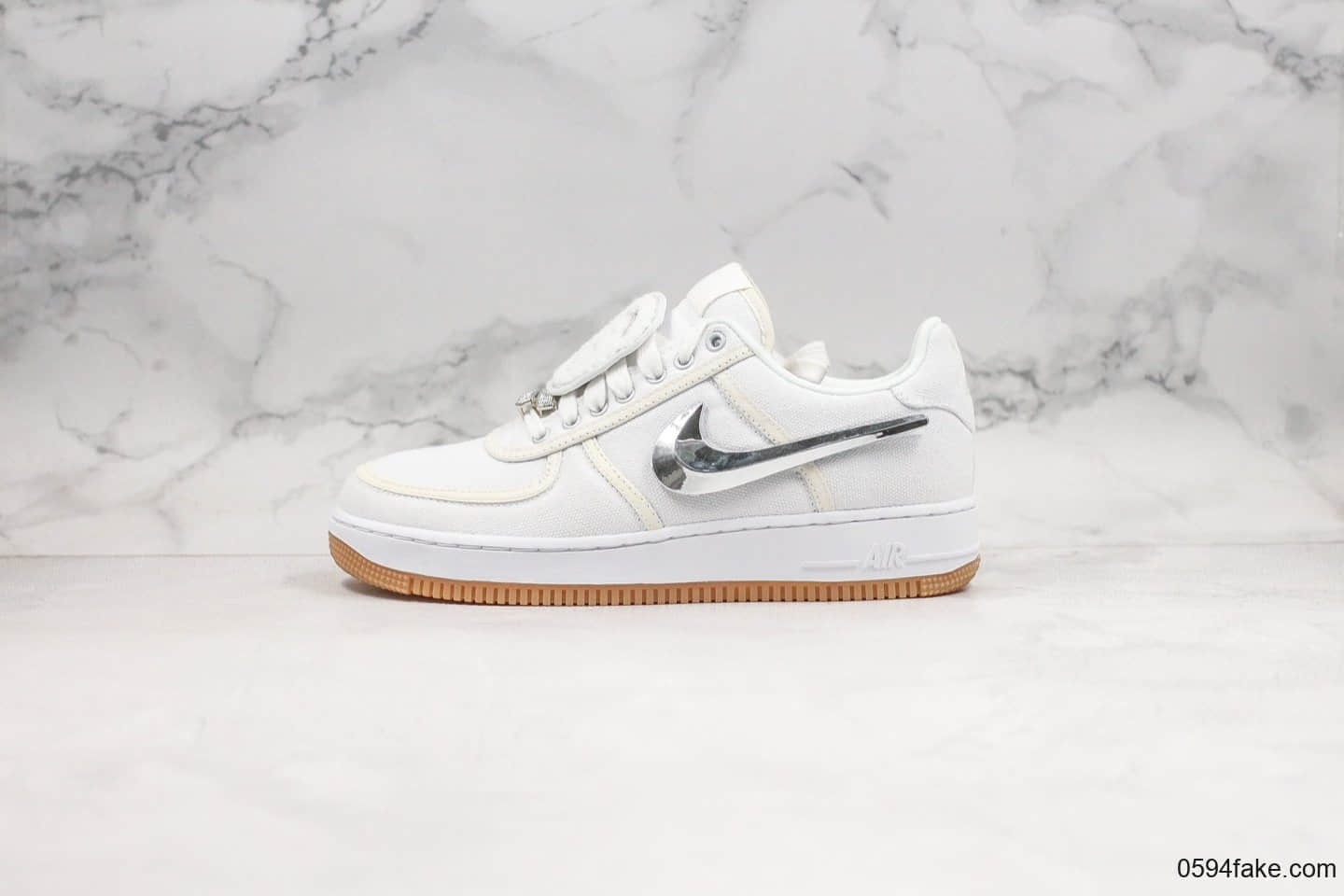 耐克Nike Air Force 1 AF 100 x Travis Scott纯原版本联名款3M全白空军一号魔术勾内置气垫原装配件无任何色差 货号：AQ4211-101