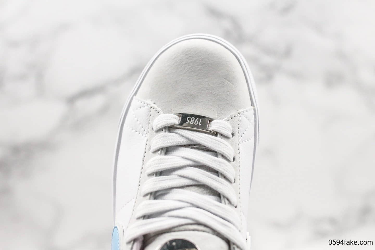 耐克Nike SB OG QS HH Blazer Low公司级版本低帮开拓者限定白蓝配色进口客供皮料内置Zoom气垫 货号：CJ7049-616