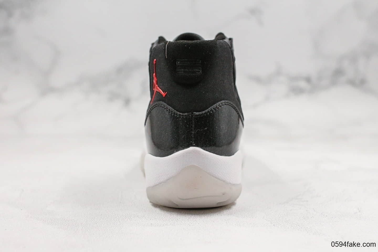 乔丹Air Jordan 11 Retro 72-10纯原版本黑白大魔王AJ11内置全掌真碳纤维板原盒配件支持实战 货号：378037-002