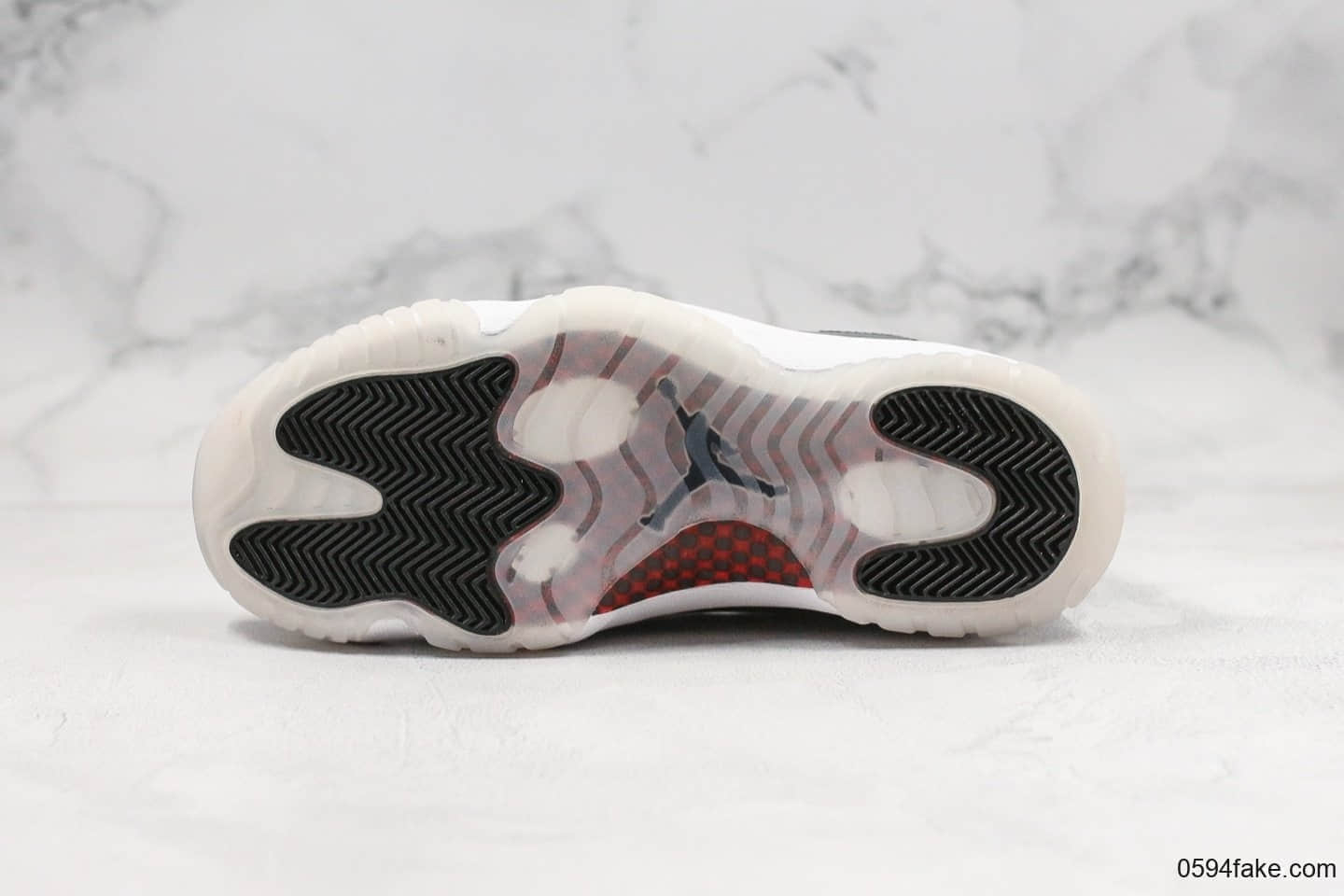 乔丹Air Jordan 11 Retro 72-10纯原版本黑白大魔王AJ11内置全掌真碳纤维板原盒配件支持实战 货号：378037-002