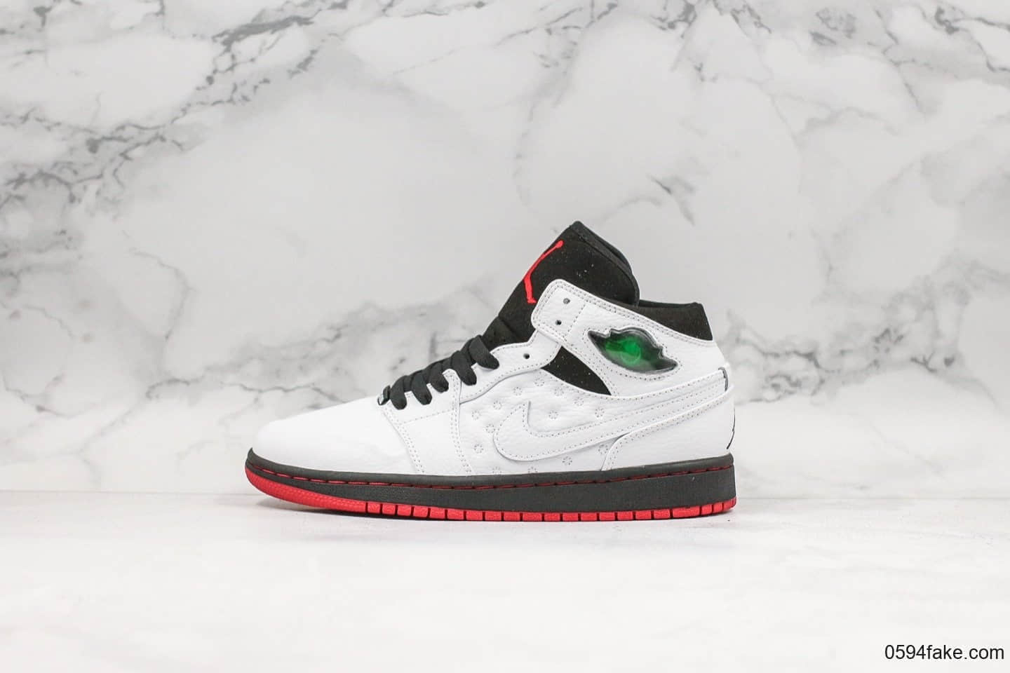 乔丹Air Jordan 1 Retro '97 White Black Gym Red公司级版本中帮猫眼AJ1白黑配色原盒原标原档案数据开发 货号：555069-101