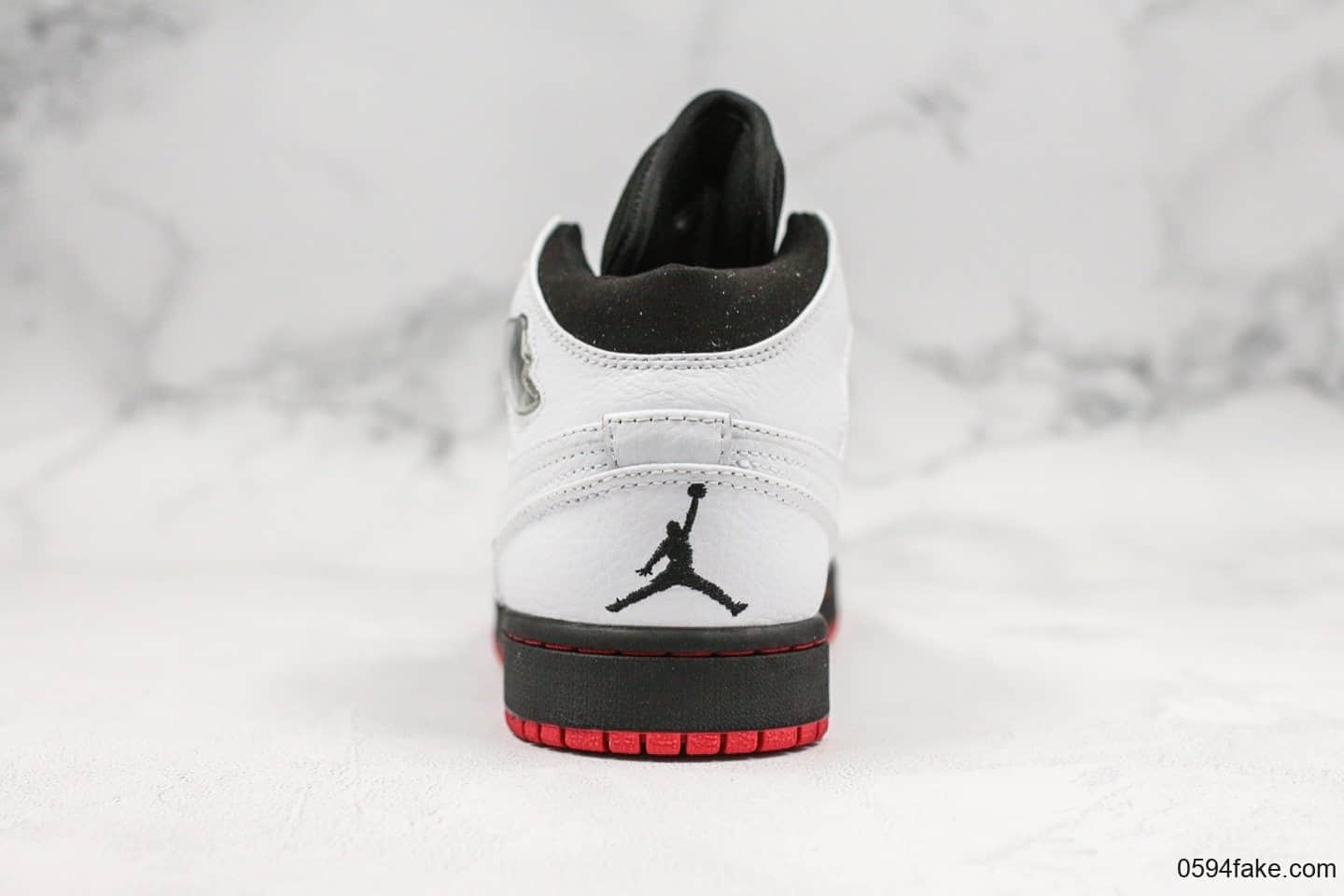 乔丹Air Jordan 1 Retro '97 White Black Gym Red公司级版本中帮猫眼AJ1白黑配色原盒原标原档案数据开发 货号：555069-101