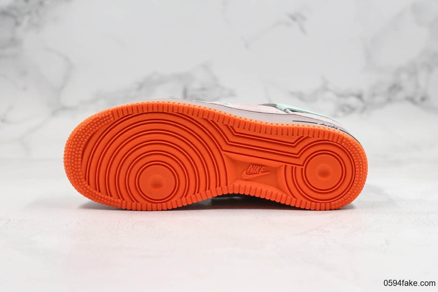 耐克Nike Air Force 1 07 Low纯原版本低帮空军一号断勾香芋紫橘配色内置全掌气垫原盒原标正确翻毛皮 货号：CT7358-600