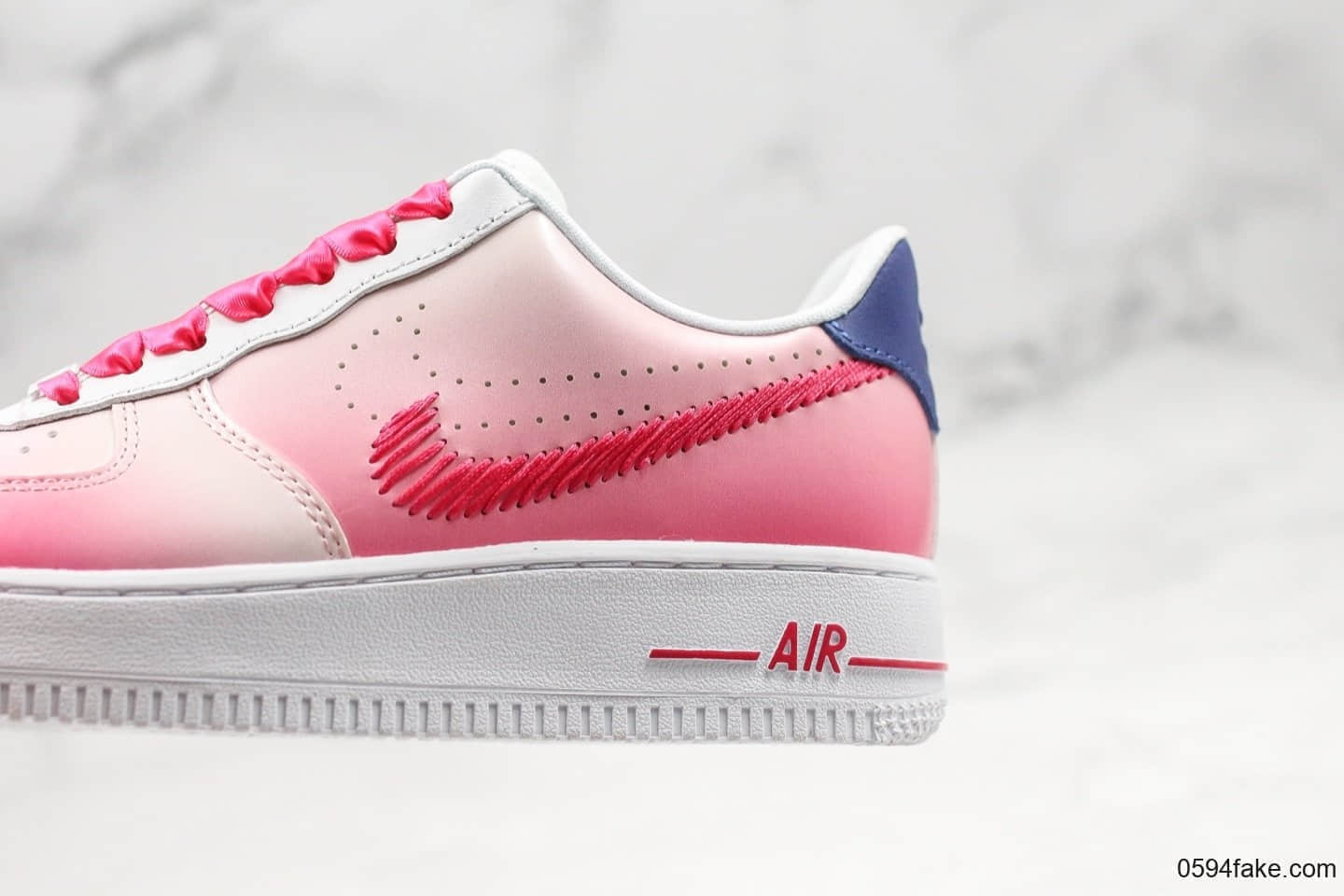 耐克Nike Air Force 1 Kay Yow纯原版本空军一号抗乳腺癌限定渐变粉配色原鞋开模一比一打原盒原标 货号：CT1092-100