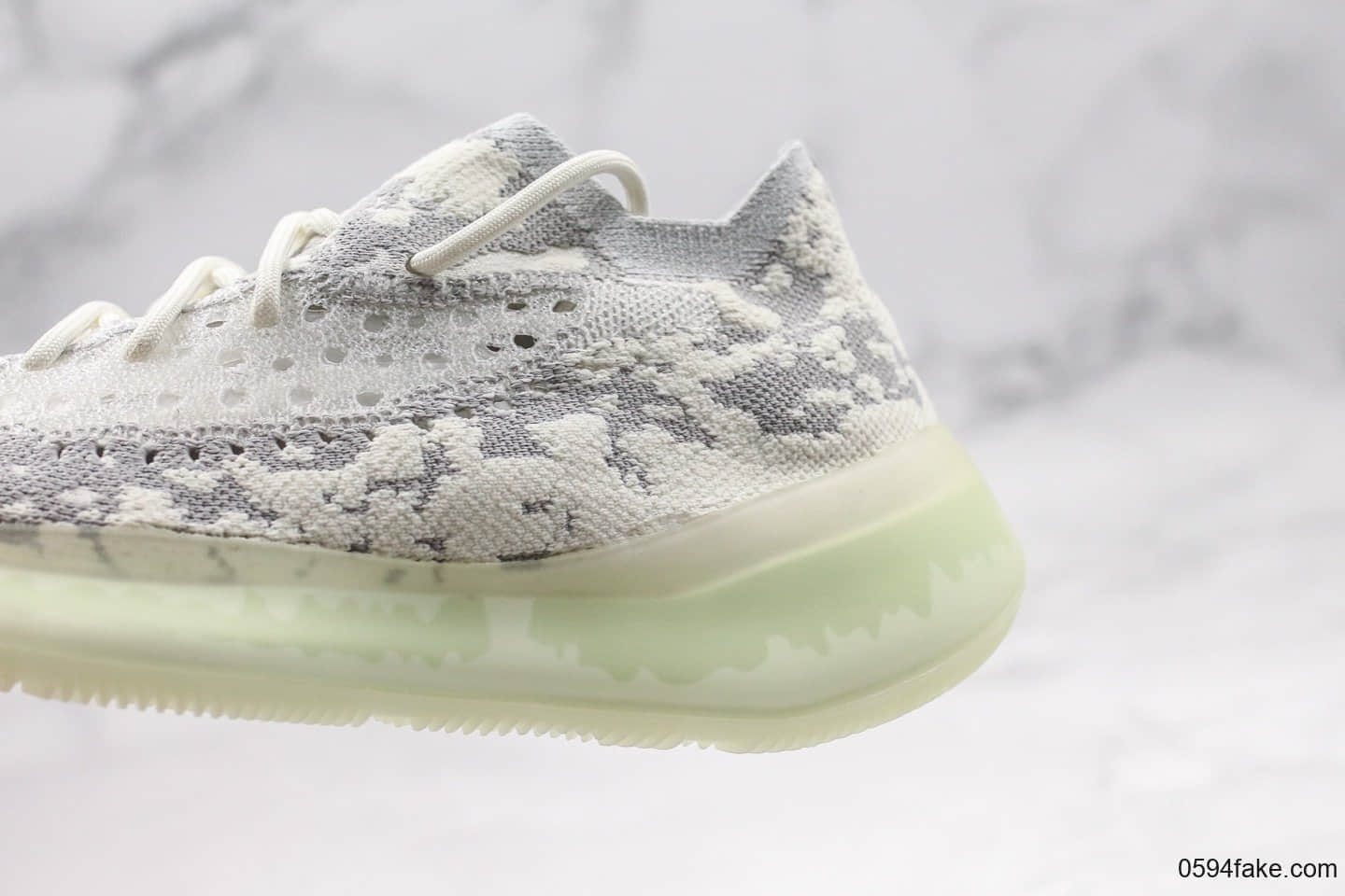 阿迪达斯Adidas Yeezy Boost 380 V3 Alien公司级版本雪花斑点外星人侃爷联名款叶子380V3原厂boost中底原档案数据开发 货号：FV3260