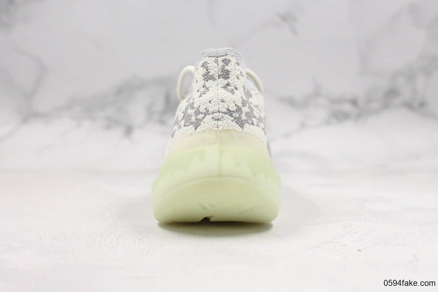 阿迪达斯Adidas Yeezy Boost 380 V3 Alien公司级版本雪花斑点外星人侃爷联名款叶子380V3原厂boost中底原档案数据开发 货号：FV3260