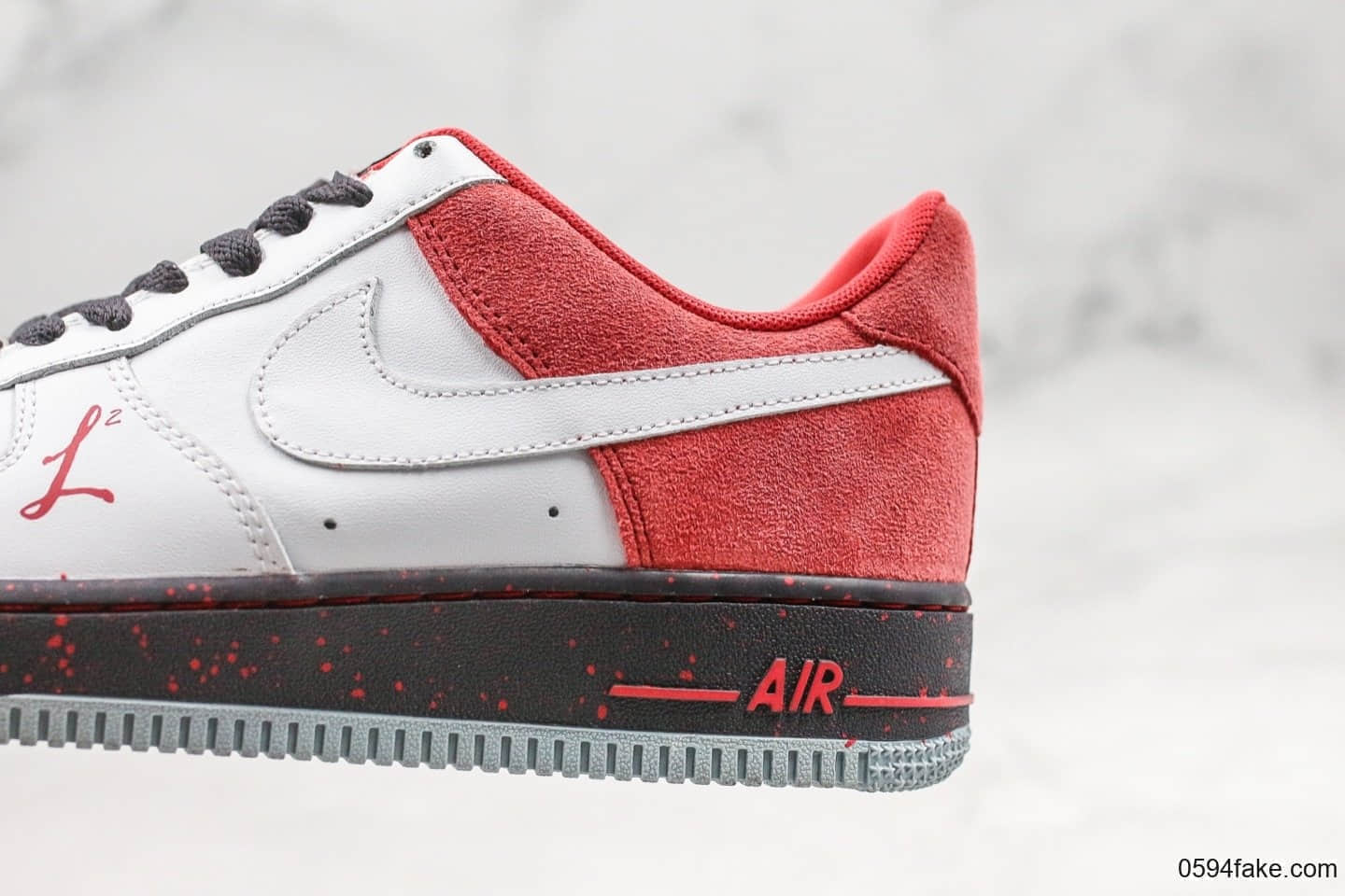 耐克Nike Air Force 1纯原版本低帮空军一号陈建州合作签名款内置全掌sole气垫原楦开发版型 货号：488298-141