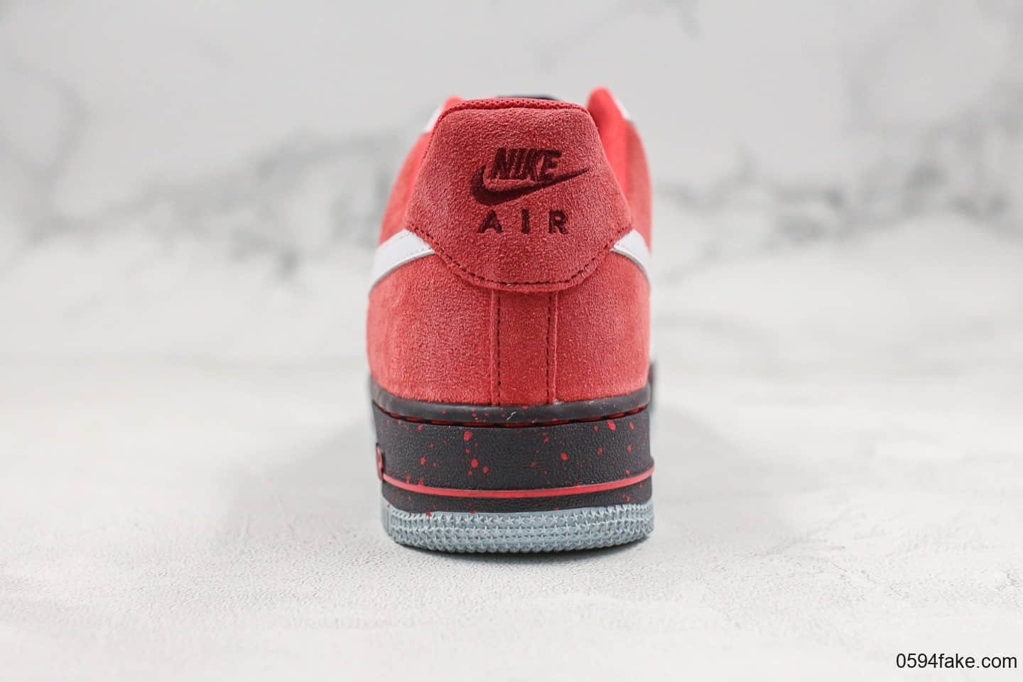 耐克Nike Air Force 1纯原版本低帮空军一号陈建州合作签名款内置全掌sole气垫原楦开发版型 货号：488298-141