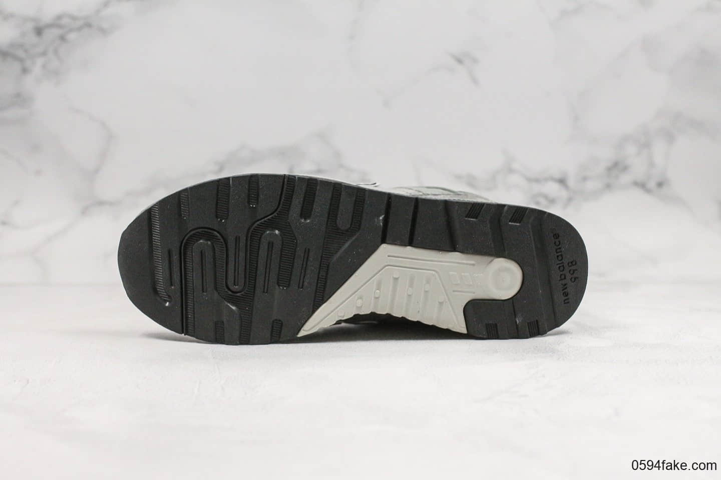新百伦New Balance 998纯原版本复古慢跑鞋原厂材料天猫专供版本 货号：M998CH