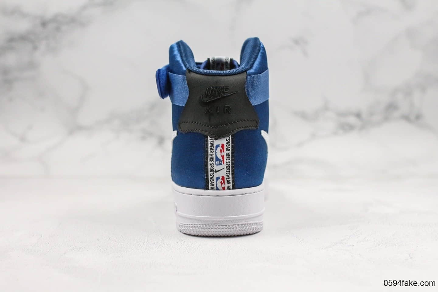 耐克Nike Air Force 1 High LV8 NBA纯原版本联名款白蓝红丝绸拼接高帮空军一号内置气垫 货号：BQ4591-102