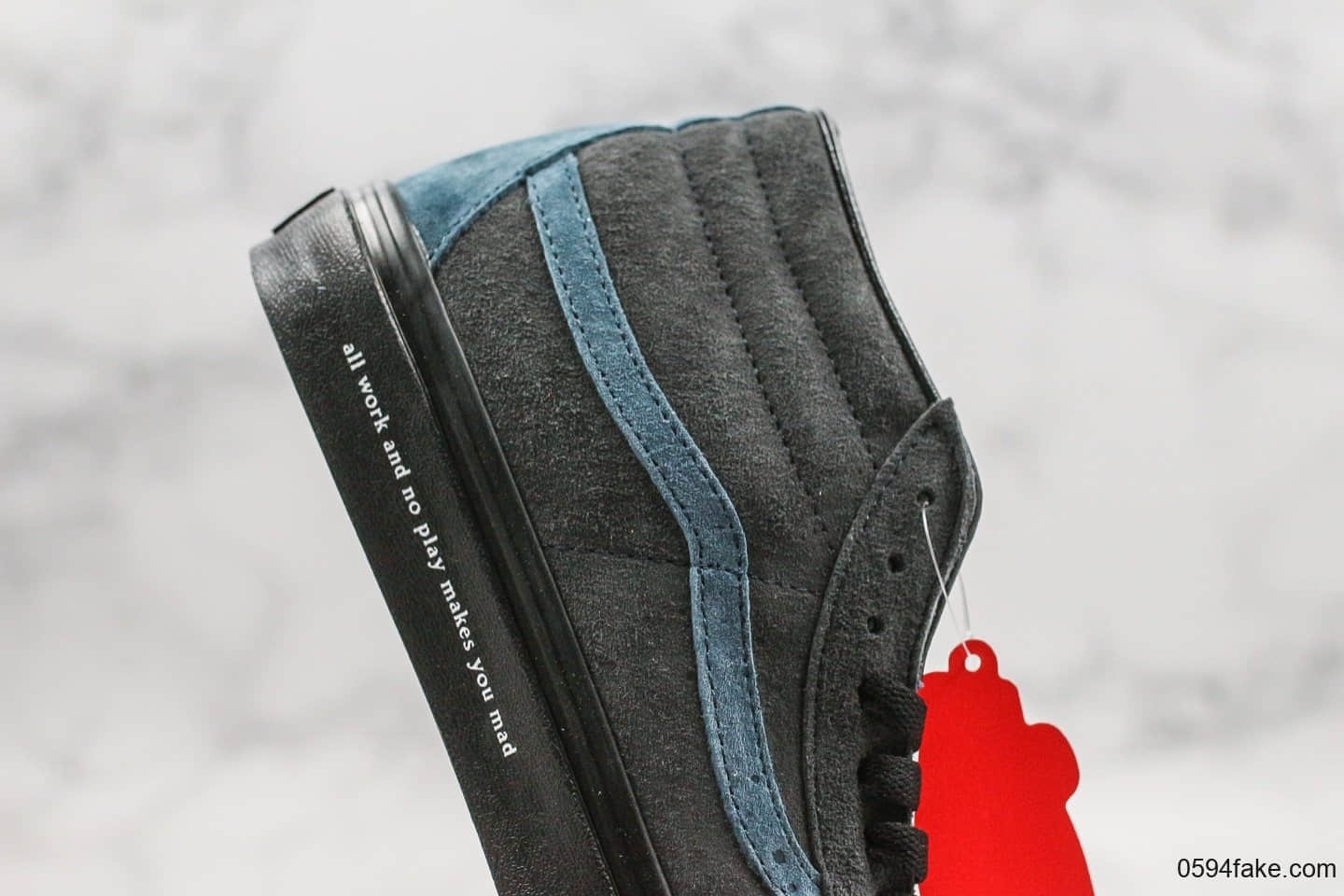 万斯Madness x Vans SK8-Mid公司级版本余文乐联名款黑蓝麂皮中帮硫化板鞋原鞋开模一比一制作