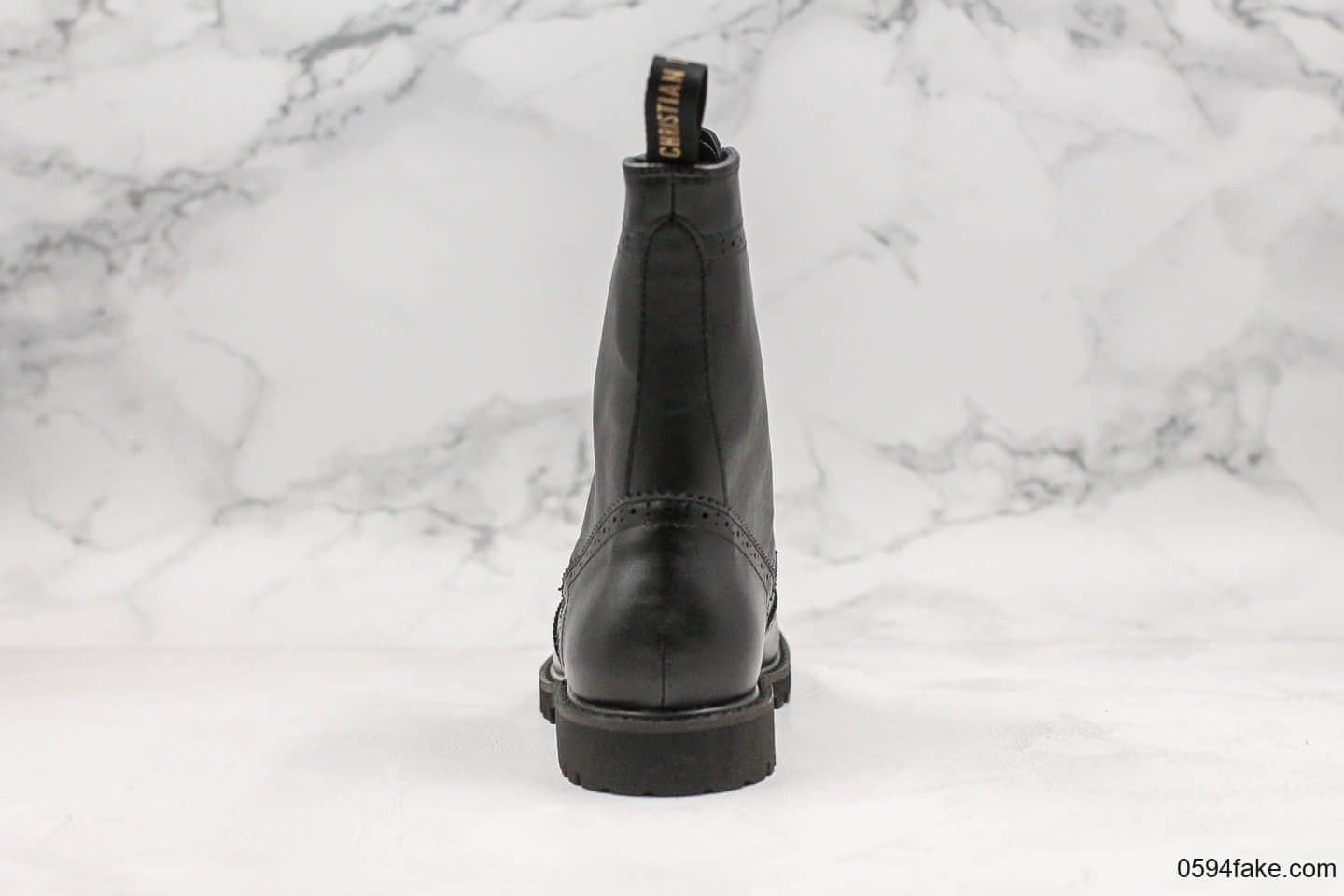 迪奥Dior J'adior 19ss纯原版本dior冬季马丁靴黑色原材料打造众多明星上脚进口牛皮鞋面羊皮内里
