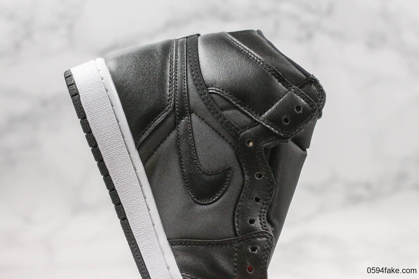 乔丹Air Jordan 1 High OG Black Satin纯原版本黑红丝绸AJ1原档案数据开发打造 货号：555088-060