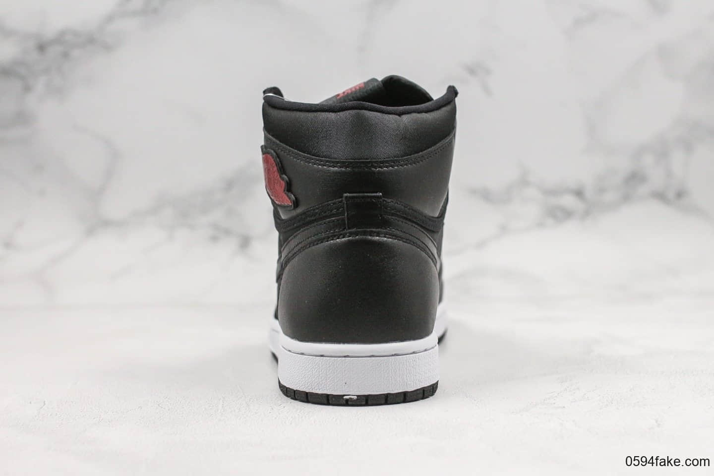 乔丹Air Jordan 1 High OG Black Satin纯原版本黑红丝绸AJ1原档案数据开发打造 货号：555088-060