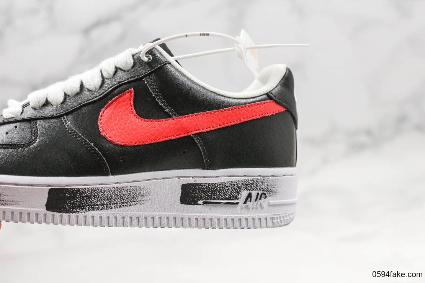 耐克Nike AirForce 1 PMO Para-Noise x PEACEMINUSONE纯原版本权志龙联名款低帮空军一号涂鸦小雏菊原盒配件双层可撕 货号：AQ3692-002