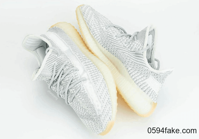 Yeezy Boost 350 V2“ Tailgate”释出最新实物图！明年发售！ 货号：FX4348