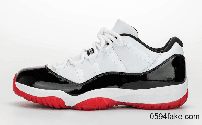 上脚图帅炸了！这双Air Jordan 11 Low也太好看了吧！ 货号：AV2187-160