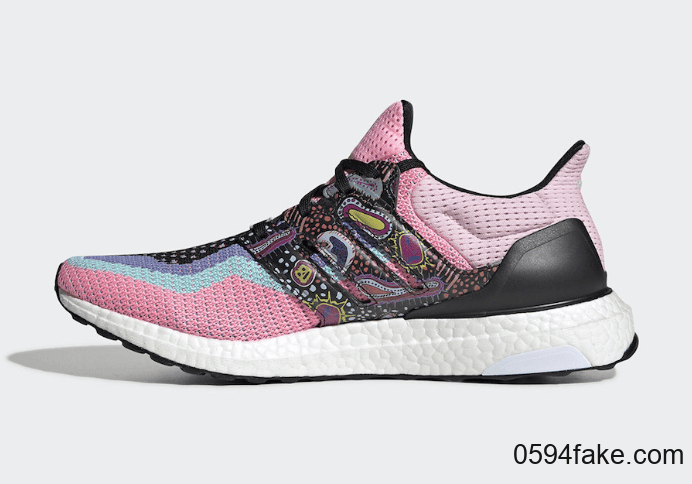 多彩鞋面+特色印花！这双Ultra Boost 2.0你打几分？ 货号：FW5421