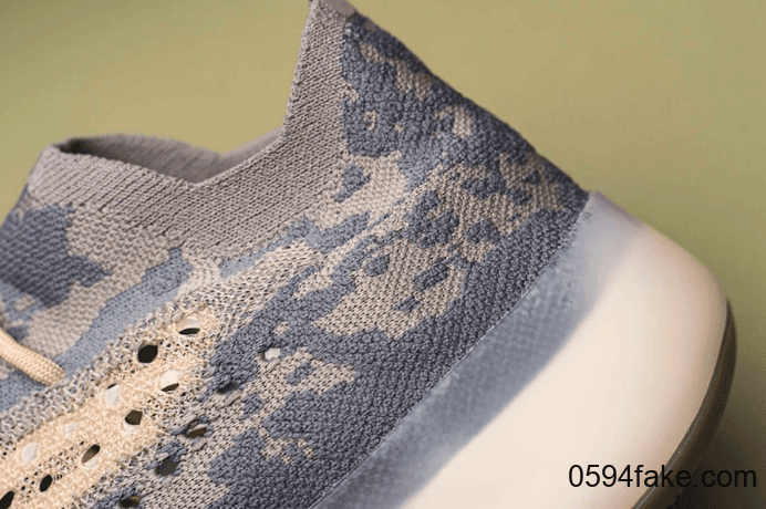 Yeezy Boost 380 “Mist”首度曝光！还有满天星版本！