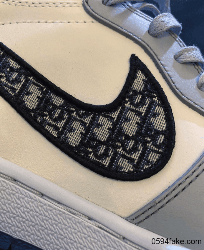超限量重磅联名来袭！Dior x Air Jordan 1实物图首度曝光！