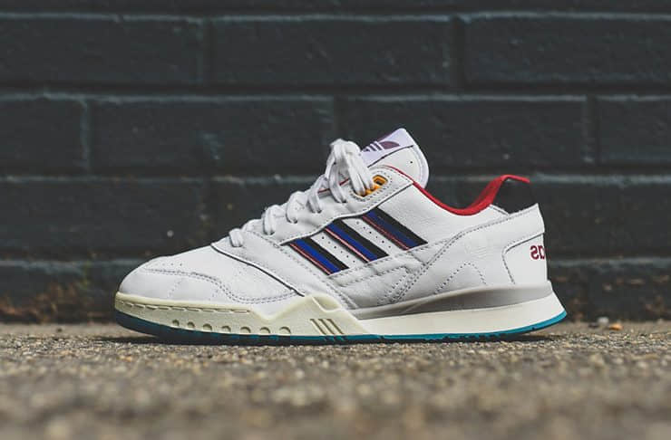 adidas Originals A.R. Trainer Archive 货号：EE5397