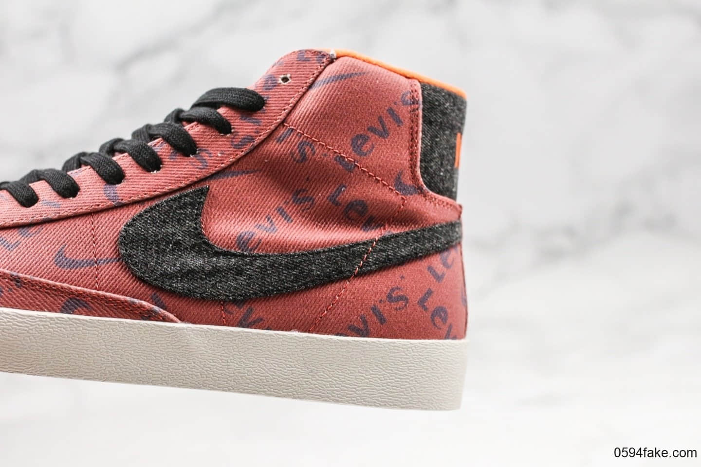 耐克Nike Blazer Mid x Levi's Strauss公司级版本李维斯联名款牛仔高帮开拓者内置Zoom气垫原楦头原纸板打造 货号：QH9368-004