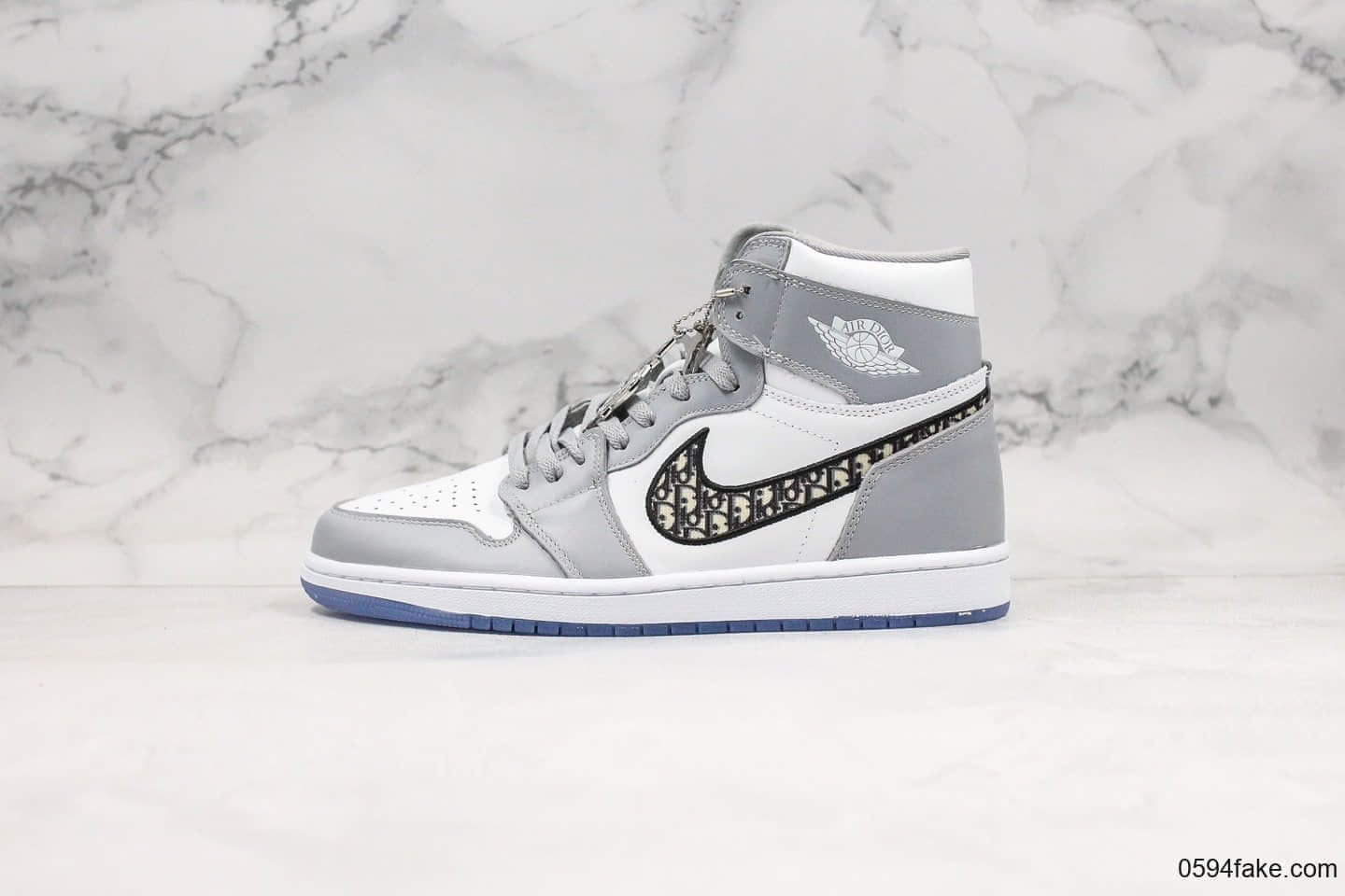 乔丹Air Jordan 1 High x Dior纯原版本迪奥联名款35周年限量高帮AJ1原盒配件原档案数据开发 货号：CK6636-101