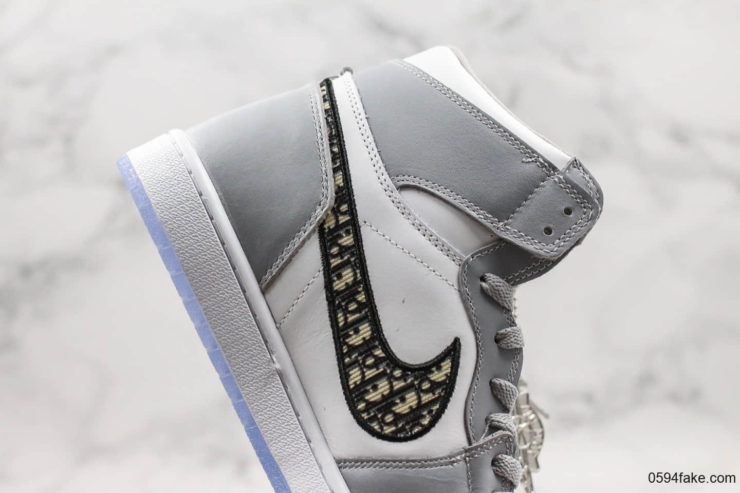 乔丹Air Jordan 1 High x Dior纯原版本迪奥联名款35周年限量高帮AJ1原盒配件原档案数据开发 货号：CK6636-101