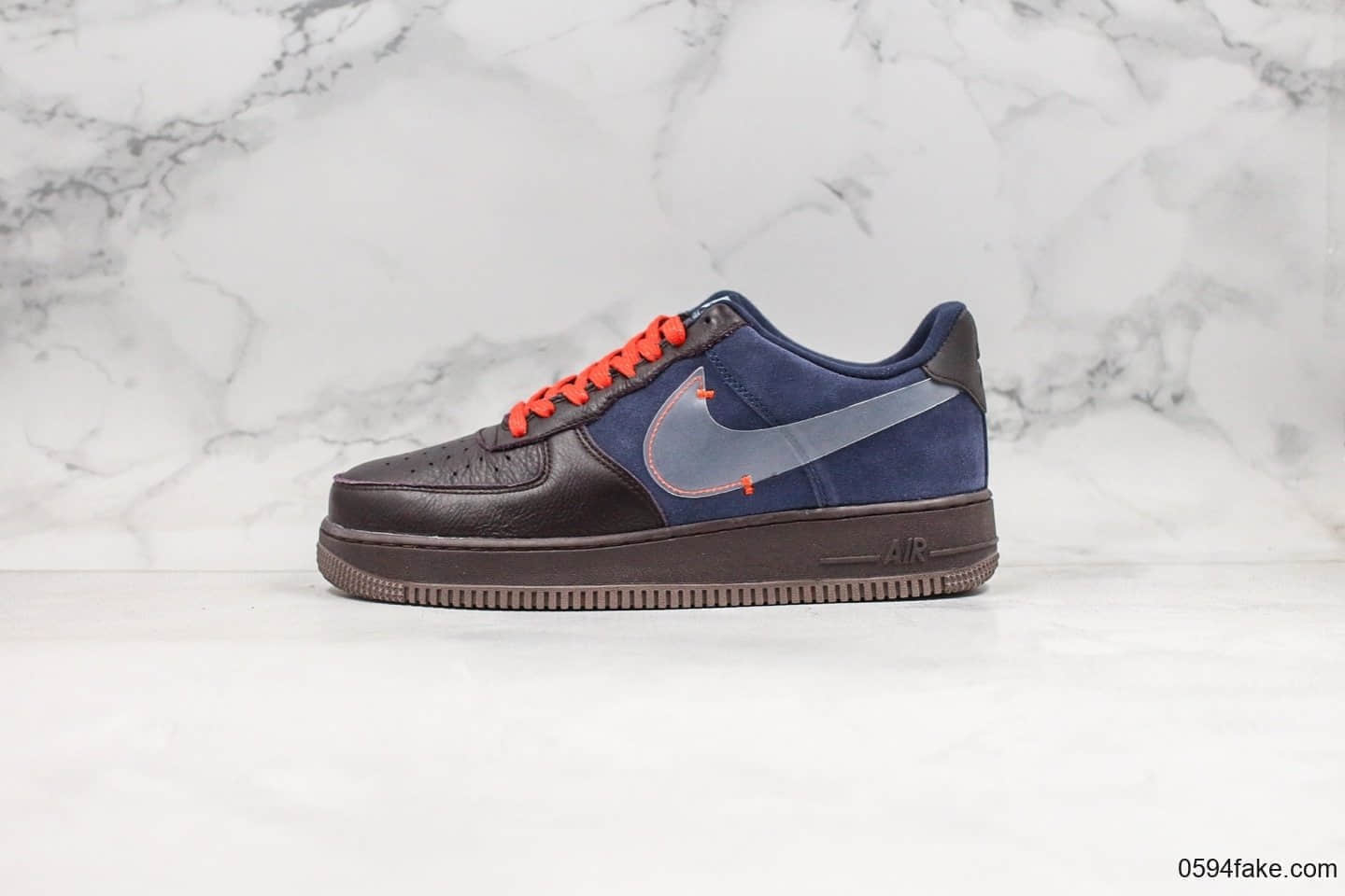 耐克Nike Air Force 1 PRM纯原版本低帮空军一号黑蓝配色内置全掌气垫原楦头原纸板打造原盒原标 货号：CQ6367-600