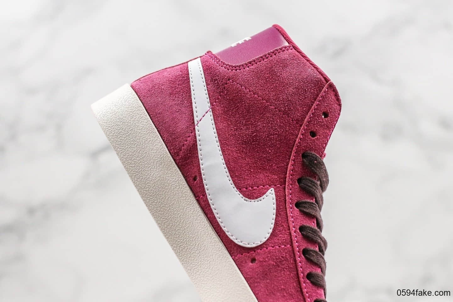 耐克Nike Blazer Mid Vintage Suede公司级版本高帮开拓者酒红白勾配色内置Zoom气垫原盒配件区别市面通货版本 货号：AV9376-601