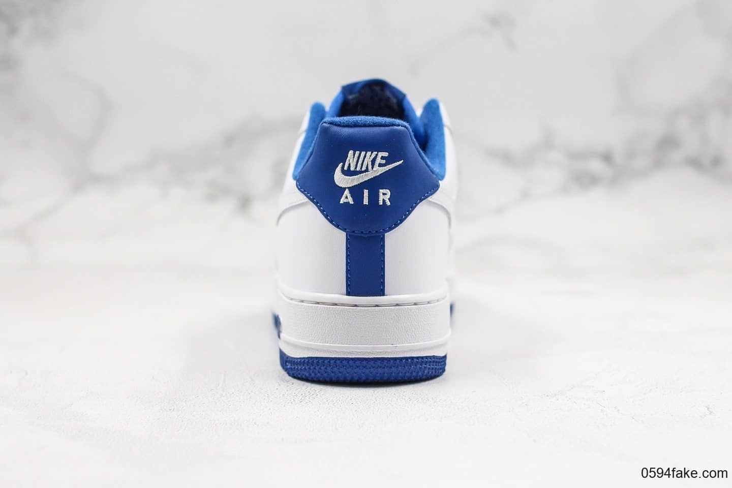 耐克Nike air force 1 07 low white deep royal white纯原版本低帮空军一号空军海军蓝原盒原标内置全掌气垫 货号：CD0884-102