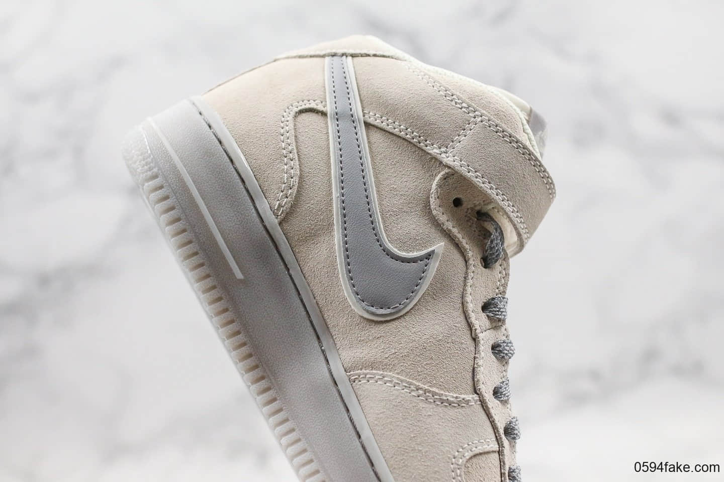 耐克Nike Air Force1 MID 1'07纯原版本3m反光中帮空军一号浅灰色果冻透明底海外限定内置全掌Sole气垫原盒原标 货号：315123-002