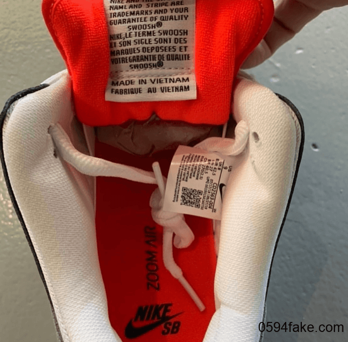经典红外线配色！Nike SB Dunk Low“ Infrared”将于1月20日发售！ 货号：CD2563-004