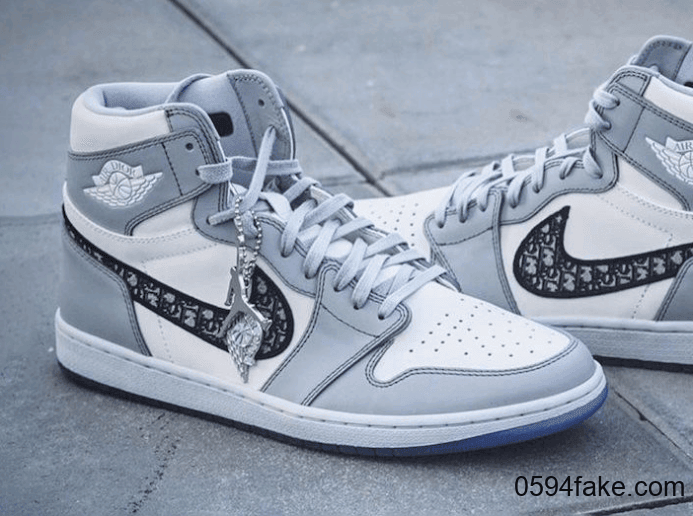 Dior x AJ1释出实物细节图！万元天价+限量发售！难搞！