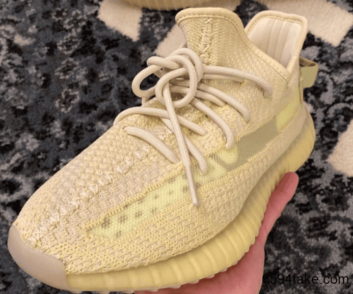 Yeezy 350 V2“ Flax”上脚图曝光！清新柠檬黄色调！ 货号：FX9028