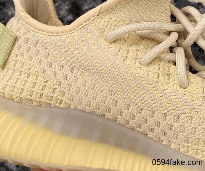 Yeezy 350 V2“ Flax”上脚图曝光！清新柠檬黄色调！ 货号：FX9028