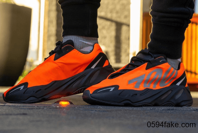 椰子700兄弟鞋型！adidas 700 MNVN“ Orange”将于2月28日发售！ 货号：FV3258