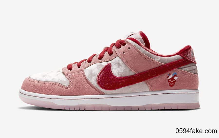 StrangeLove x Nike SB Dunk Low“情人节”释出官图！2月8日发售！满满少女心！ 货号：CT2552-800