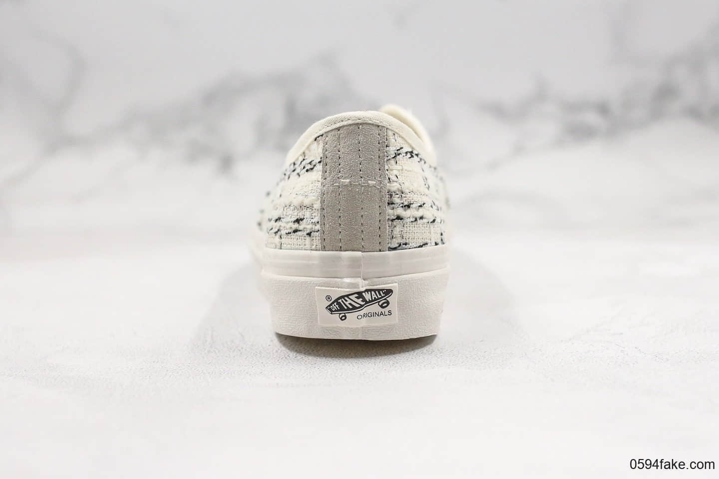 万斯Vans Vault OG Authentic LX公司级版本小香风系列白色配色粗呢花面料