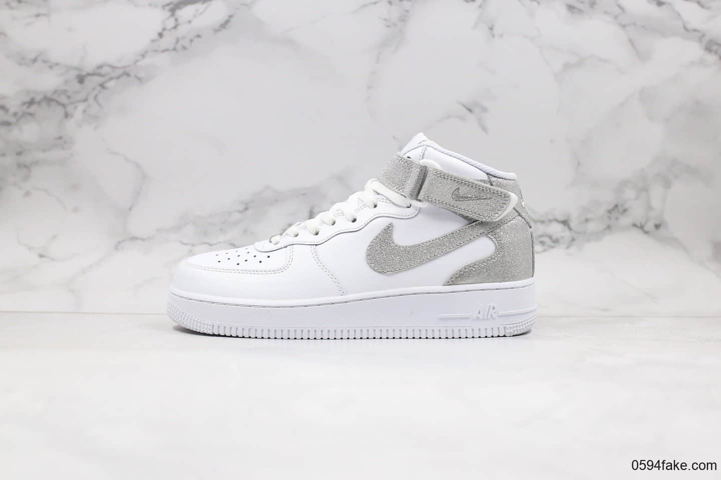 耐克Nike Air Force 1 Mid纯原版本中帮空军一号AF1白满天星闪银配色原底原模内置sole蜂窝气垫 货号：315123-118