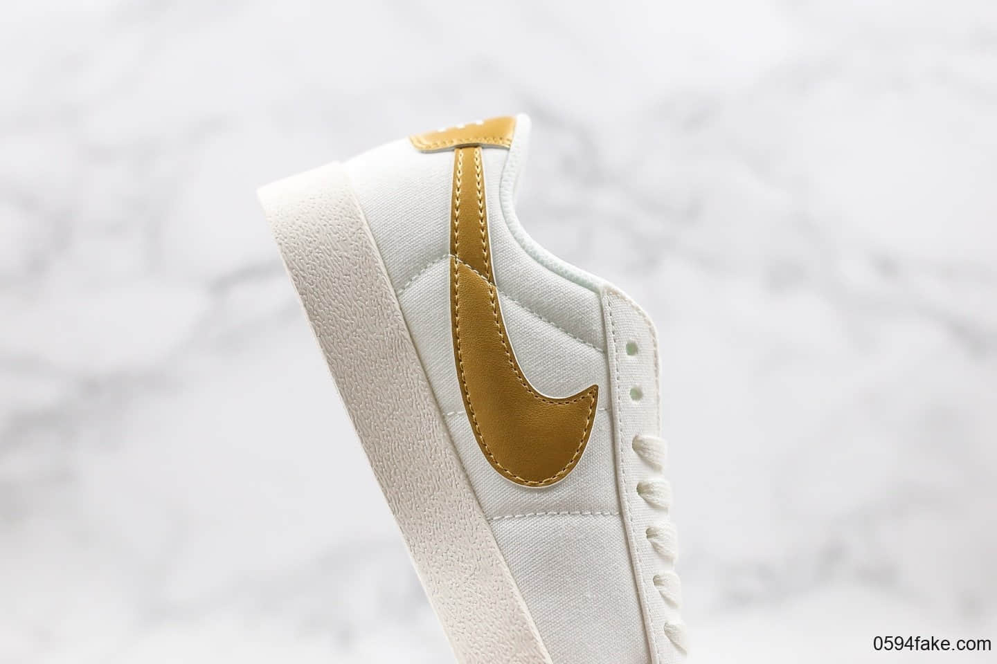 耐克Nike Blazer Low LX Plant Color WMNS公司级版本开拓者低帮白金配色原厂内部档案开发