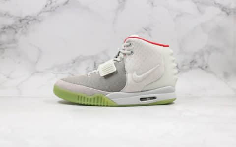 耐克Kanye West xNike Air Yeezy II NRG纯原版本侃爷联名椰子二代中帮纪念球鞋白绿配色原档案数据开发 货号：508214-010