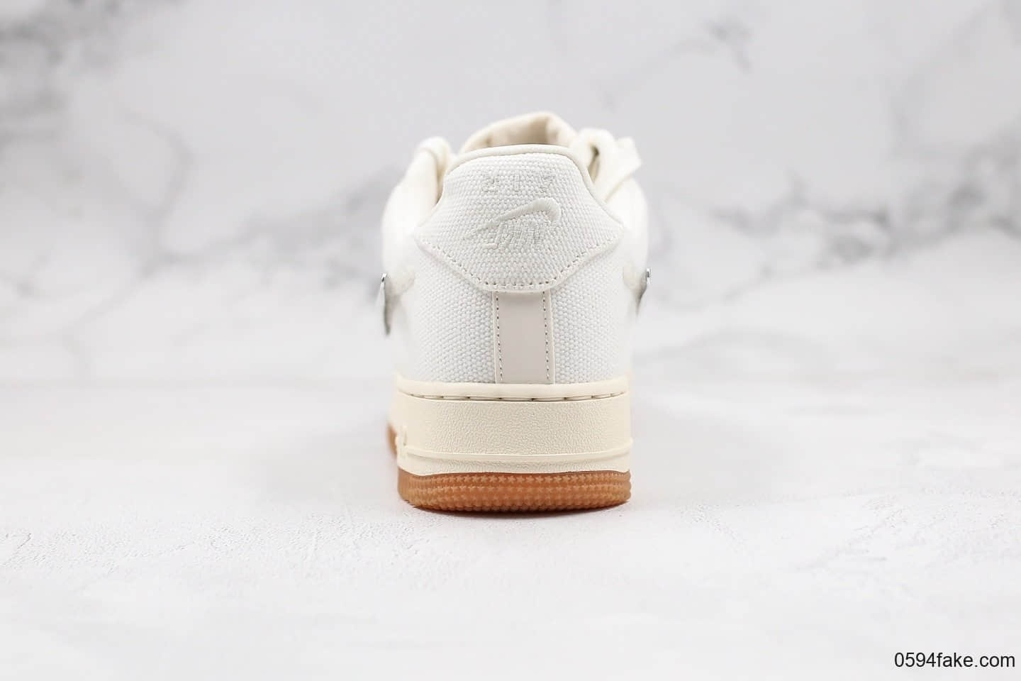 耐克Travis Scott x Nike Air Force 1纯原版本联名款低帮空军一号换钩米白配色正确3M反光内置气垫原盒原标 货号：AQ4211-101