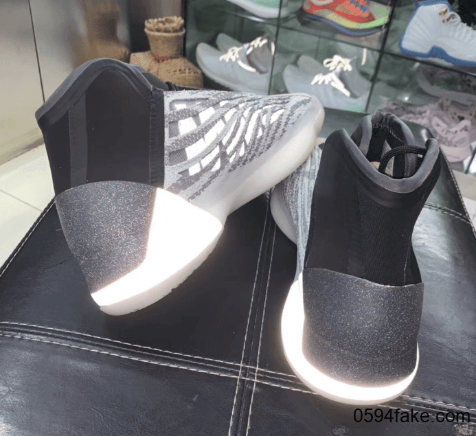 椰子家族第一双篮球鞋来了！adidas Yeezy Basketball “Quantum”全明星周某发售！ 货号：EG1535