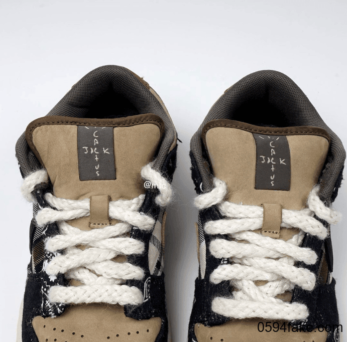 Travis Scott x Nike SB Dunk Low月底发售！细节满满！ 货号：CT5053-001