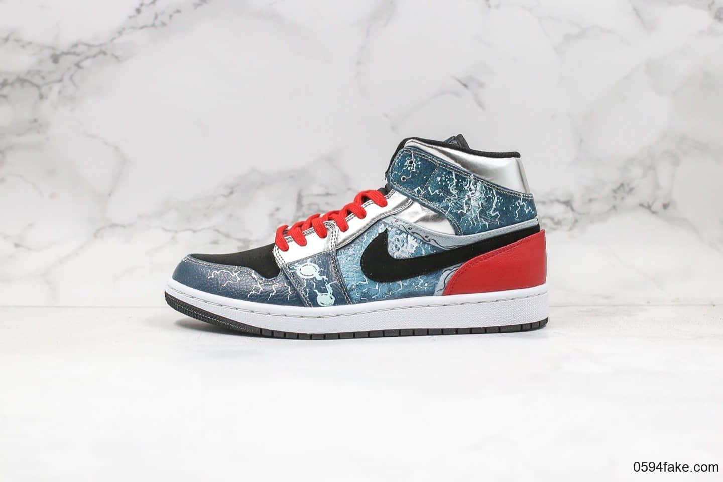 乔丹Air Jordan 1 Marvel Thor纯原版本中帮AJ1美国漫威联名款雷神配色正确卡色后跟定型 货号：556297-023