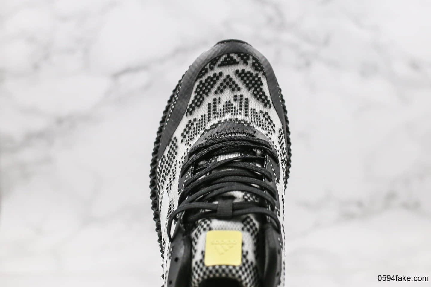 阿迪达斯Adidas Alphaedge 4D LTD M纯原版本冰雪蚕丝黑配色4D鞋底跑鞋原盒原标原档案数据开发 货号：FV5330