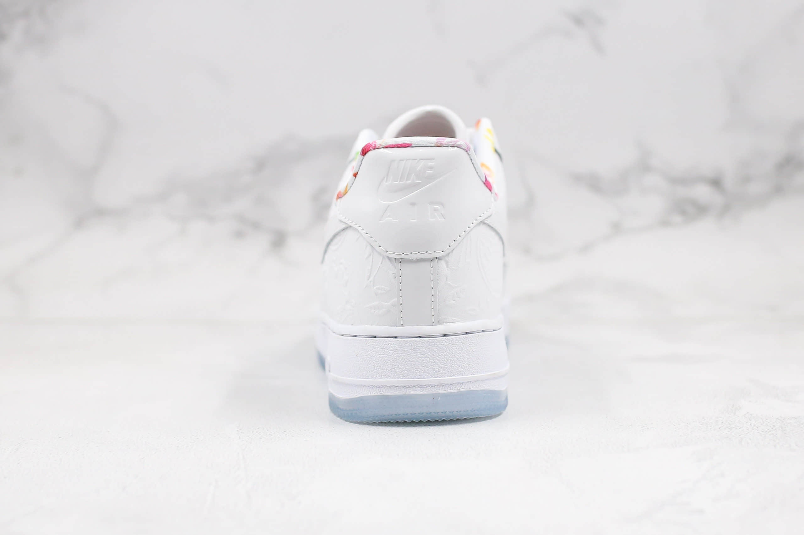 耐克Nike Air Force 1 Low 07 PRM纯原版本低帮空军一号鼠年限定白皮革铜钱剪纸配色内置气垫原档案数据开发原盒配件 货号：CU8870-117