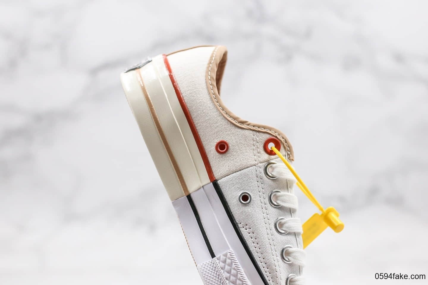 匡威Converse Restructured Chuck 1970 High White公司级版本低帮米白解构系列双拼补丁正确硅蓝PU中底原厂硫化 货号：167673C