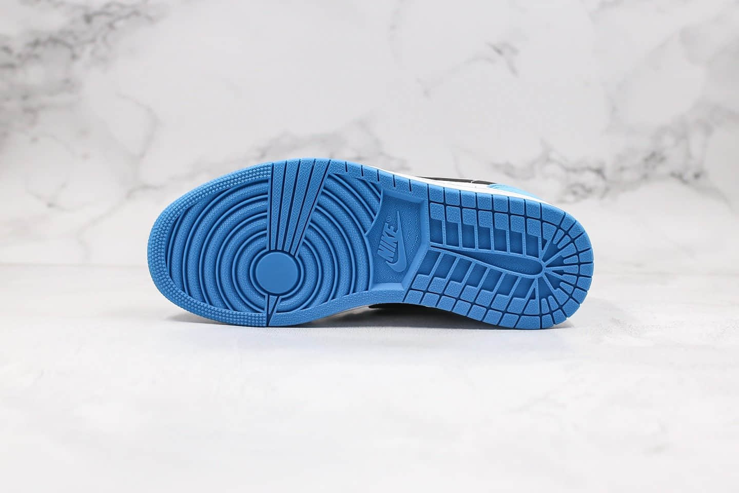 乔丹Air Jordan 1 Low Laser Blue纯原版本低帮AJ1黑蓝脚趾配色原盒原标区别市面通货版本 货号：CK3022-004